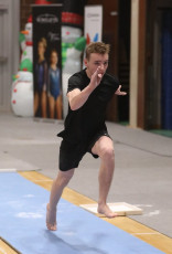 2023-12-09 Training Men 9 December Vault at CGC Bettembourg 2023 (Martin Rulsch) 18