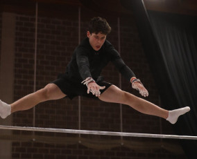 2023-12-09 Training Men 9 December Horizontal bar at CGC Bettembourg 2023 (Martin Rulsch) 050