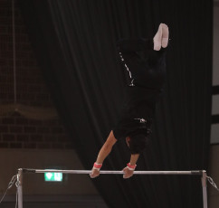 2023-12-10 Competition Men Jeunes Espoirs and Open Horizontal bar at CGC Bettembourg 2023 (Martin Rulsch) 030