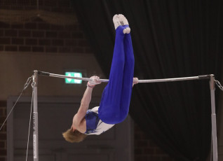 2023-12-10 Competition Men Jeunes Espoirs and Open Horizontal bar at CGC Bettembourg 2023 (Martin Rulsch) 017