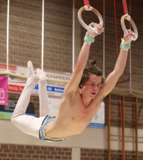 2023-12-10 Warm-up Men Jeunes Espoirs and Open Still rings at CGC Bettembourg 2023 (Martin Rulsch) 007