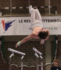2023-12-10 Warm-up Men Jeunes Espoirs and Open Parallel bars at CGC Bettembourg 2023 (Martin Rulsch) 050