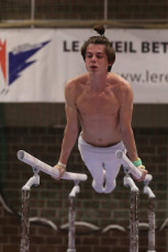 2023-12-10 Warm-up Men Jeunes Espoirs and Open Parallel bars at CGC Bettembourg 2023 (Martin Rulsch) 044
