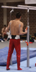 2023-12-10 Warm-up Men Jeunes Espoirs and Open Parallel bars at CGC Bettembourg 2023 (Martin Rulsch) 041