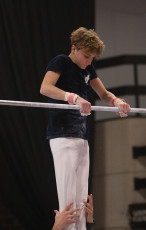 2023-12-10 Warm-up Men Jeunes Espoirs and Open Horizontal bar at CGC Bettembourg 2023 (Martin Rulsch) 084