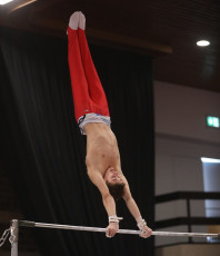 2023-12-10 Warm-up Men Jeunes Espoirs and Open Horizontal bar at CGC Bettembourg 2023 (Martin Rulsch) 028