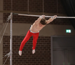 2023-12-10 Warm-up Men Jeunes Espoirs and Open Horizontal bar at CGC Bettembourg 2023 (Martin Rulsch) 007