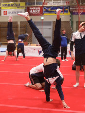 2023-12-10 Warm-up Men Jeunes Espoirs and Open Floor exercise at CGC Bettembourg 2023 (Martin Rulsch) 001