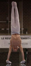 2023-12-10 Warm-up Men Poussines, Benjamines and Minimes Parallel bars at CGC Bettembourg 2023 (Martin Rulsch) 128