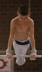 2023-12-10 Warm-up Men Poussines, Benjamines and Minimes Horizontal bar at CGC Bettembourg 2023 (Martin Rulsch) 152