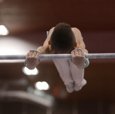 2023-12-10 Warm-up Men Poussines, Benjamines and Minimes Horizontal bar at CGC Bettembourg 2023 (Martin Rulsch) 102
