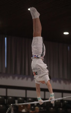 2023-12-10 Warm-up Men Poussines, Benjamines and Minimes Horizontal bar at CGC Bettembourg 2023 (Martin Rulsch) 041