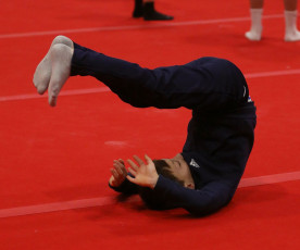 2023-12-10 Warm-up Men Poussines, Benjamines and Minimes Floor exercise at CGC Bettembourg 2023 (Martin Rulsch) 001