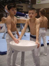 2023-12-10 Warm-up Men Poussines, Benjamines and Minimes at CGC Bettembourg 2023 Rest (Martin Rulsch) 056