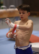 2023-12-10 Warm-up Men Poussines, Benjamines and Minimes at CGC Bettembourg 2023 Rest (Martin Rulsch) 053