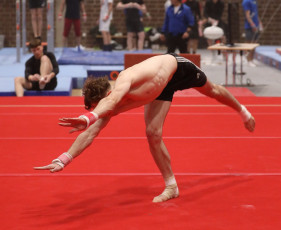2023-12-09 Training Men 9 December Floor exercise at CGC Bettembourg 2023 (Martin Rulsch) 40