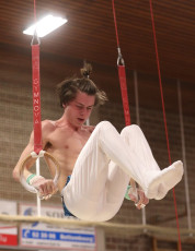 2023-12-10 Warm-up Men Jeunes Espoirs and Open Still rings at CGC Bettembourg 2023 (Martin Rulsch) 006