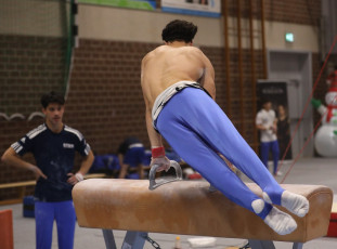 2023-12-10 Warm-up Men Jeunes Espoirs and Open Pommel horse at CGC Bettembourg 2023 (Martin Rulsch) 36