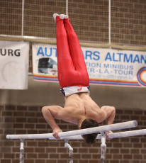 2023-12-10 Warm-up Men Jeunes Espoirs and Open Parallel bars at CGC Bettembourg 2023 (Martin Rulsch) 132