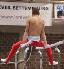 2023-12-10 Warm-up Men Jeunes Espoirs and Open Parallel bars at CGC Bettembourg 2023 (Martin Rulsch) 133