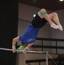 2023-12-10 Warm-up Men Jeunes Espoirs and Open Horizontal bar at CGC Bettembourg 2023 (Martin Rulsch) 092