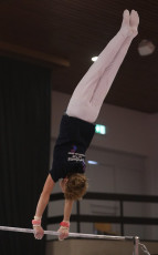 2023-12-10 Warm-up Men Jeunes Espoirs and Open Horizontal bar at CGC Bettembourg 2023 (Martin Rulsch) 086