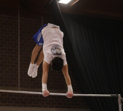 2023-12-10 Warm-up Men Jeunes Espoirs and Open Horizontal bar at CGC Bettembourg 2023 (Martin Rulsch) 034