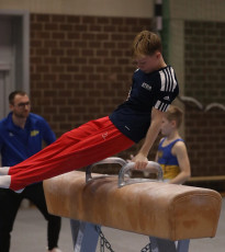 2023-12-10 Warm-up Men Poussines, Benjamines and Minimes Pommel horse at CGC Bettembourg 2023 (Martin Rulsch) 117