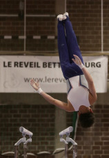 2023-12-10 Warm-up Men Poussines, Benjamines and Minimes Parallel bars at CGC Bettembourg 2023 (Martin Rulsch) 124