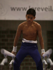2023-12-10 Warm-up Men Poussines, Benjamines and Minimes Parallel bars at CGC Bettembourg 2023 (Martin Rulsch) 073
