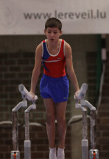 2023-12-10 Warm-up Men Poussines, Benjamines and Minimes Parallel bars at CGC Bettembourg 2023 (Martin Rulsch) 067