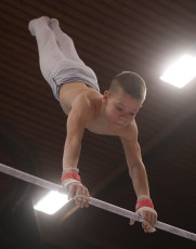 2023-12-10 Warm-up Men Poussines, Benjamines and Minimes Horizontal bar at CGC Bettembourg 2023 (Martin Rulsch) 193