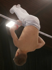 2023-12-10 Warm-up Men Poussines, Benjamines and Minimes Horizontal bar at CGC Bettembourg 2023 (Martin Rulsch) 190