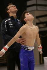 2023-12-10 Warm-up Men Poussines, Benjamines and Minimes Horizontal bar at CGC Bettembourg 2023 (Martin Rulsch) 075