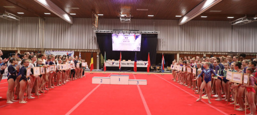 2023-12-09 Victory ceremony Women at CGC Bettembourg 2023 (Martin Rulsch) 10