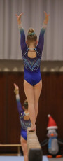 2023-12-09 Warm-up Women Poussines and Open Balance beam at CGC Bettembourg 2023 (Martin Rulsch) 234
