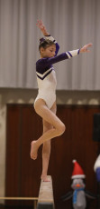 2023-12-09 Warm-up Women Poussines and Open Balance beam at CGC Bettembourg 2023 (Martin Rulsch) 140