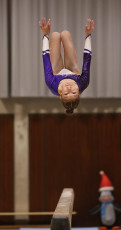 2023-12-09 Warm-up Women Poussines and Open Balance beam at CGC Bettembourg 2023 (Martin Rulsch) 136