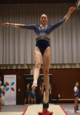 2023-12-09 Warm-up Women Poussines and Open Balance beam at CGC Bettembourg 2023 (Martin Rulsch) 058