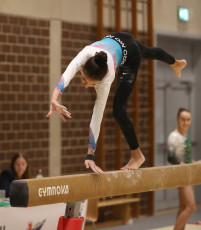 2023-12-09 Warm-up Women Benjamines and Jeunes Espoirs Balance beam Balance beam at CGC Bettembourg 2023 (Martin Rulsch) 206