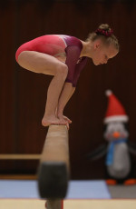 2023-12-09 Warm-up Women Benjamines and Jeunes Espoirs Balance beam Balance beam at CGC Bettembourg 2023 (Martin Rulsch) 101