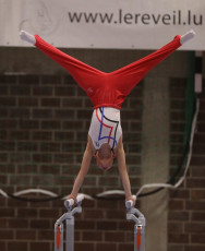 2023-12-10 Competition Men Poussines, Benjamines and Minimes Parallel bars at CGC Bettembourg 2023 (Martin Rulsch) 049