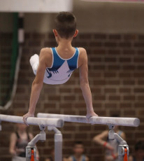 2023-12-10 Competition Men Poussines, Benjamines and Minimes Parallel bars at CGC Bettembourg 2023 (Martin Rulsch) 042