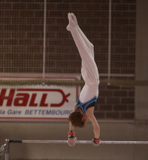 2023-12-10 Competition Men Poussines, Benjamines and Minimes Horizontal bar at CGC Bettembourg 2023 (Martin Rulsch) 068