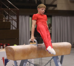 2023-12-10 Warm-up Men Jeunes Espoirs and Open Pommel horse at CGC Bettembourg 2023 (Martin Rulsch) 41