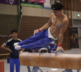 2023-12-10 Warm-up Men Jeunes Espoirs and Open Pommel horse at CGC Bettembourg 2023 (Martin Rulsch) 31