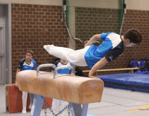 2023-12-10 Warm-up Men Jeunes Espoirs and Open Pommel horse at CGC Bettembourg 2023 (Martin Rulsch) 07