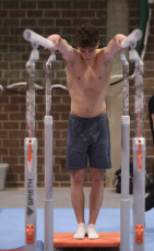 2023-12-10 Warm-up Men Jeunes Espoirs and Open Parallel bars at CGC Bettembourg 2023 (Martin Rulsch) 099