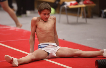 2023-12-10 Warm-up Men Jeunes Espoirs and Open Floor exercise at CGC Bettembourg 2023 (Martin Rulsch) 148