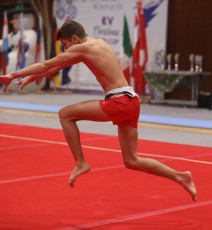 2023-12-10 Warm-up Men Jeunes Espoirs and Open Floor exercise at CGC Bettembourg 2023 (Martin Rulsch) 037